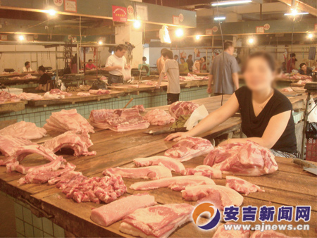 猪肉涨价悄然v猪肉百姓生活-猪肉,-安吉新闻网红星梭子蟹死的图片