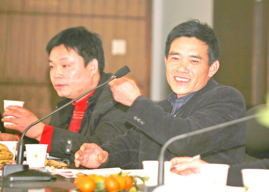 ���˴���������ҵ����鱨��